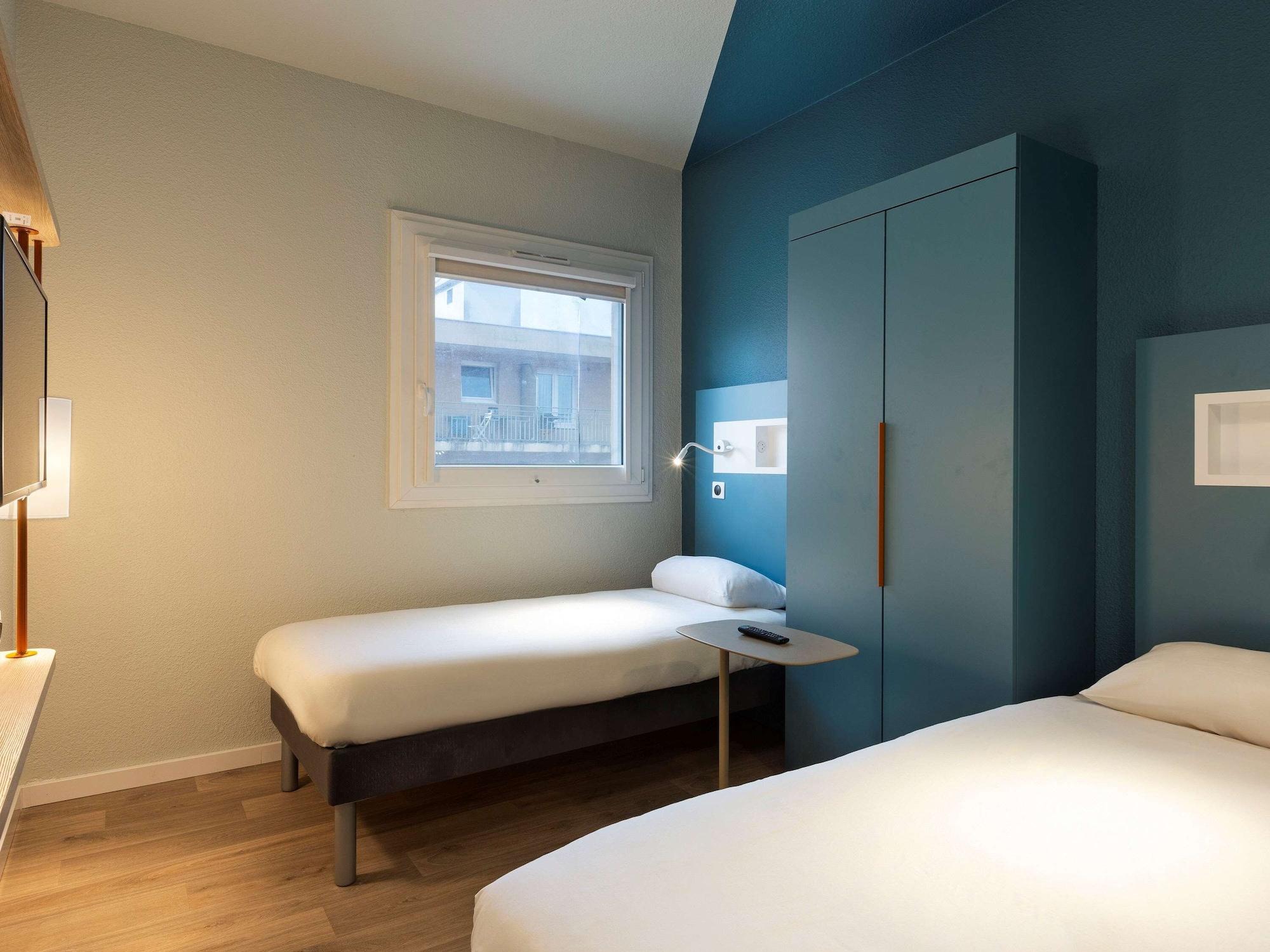Ibis Budget Bourgoin Jallieu Centre Exteriör bild